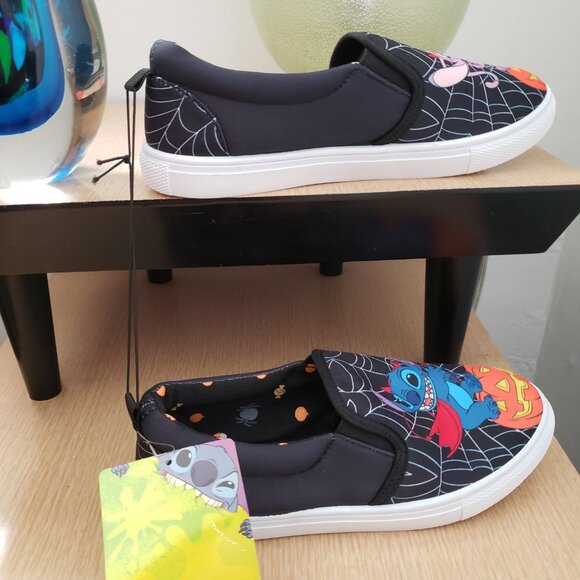 BNWT Pumpkin Stitch & Angel Devil Slip On Canvas (6) KICKS - Picture 5 of 8